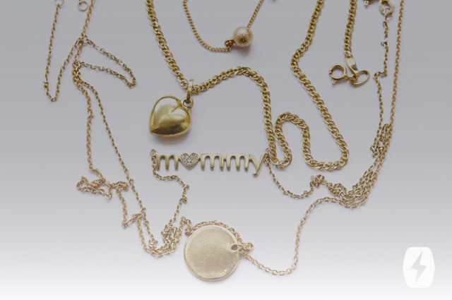How to Clean Jewelry