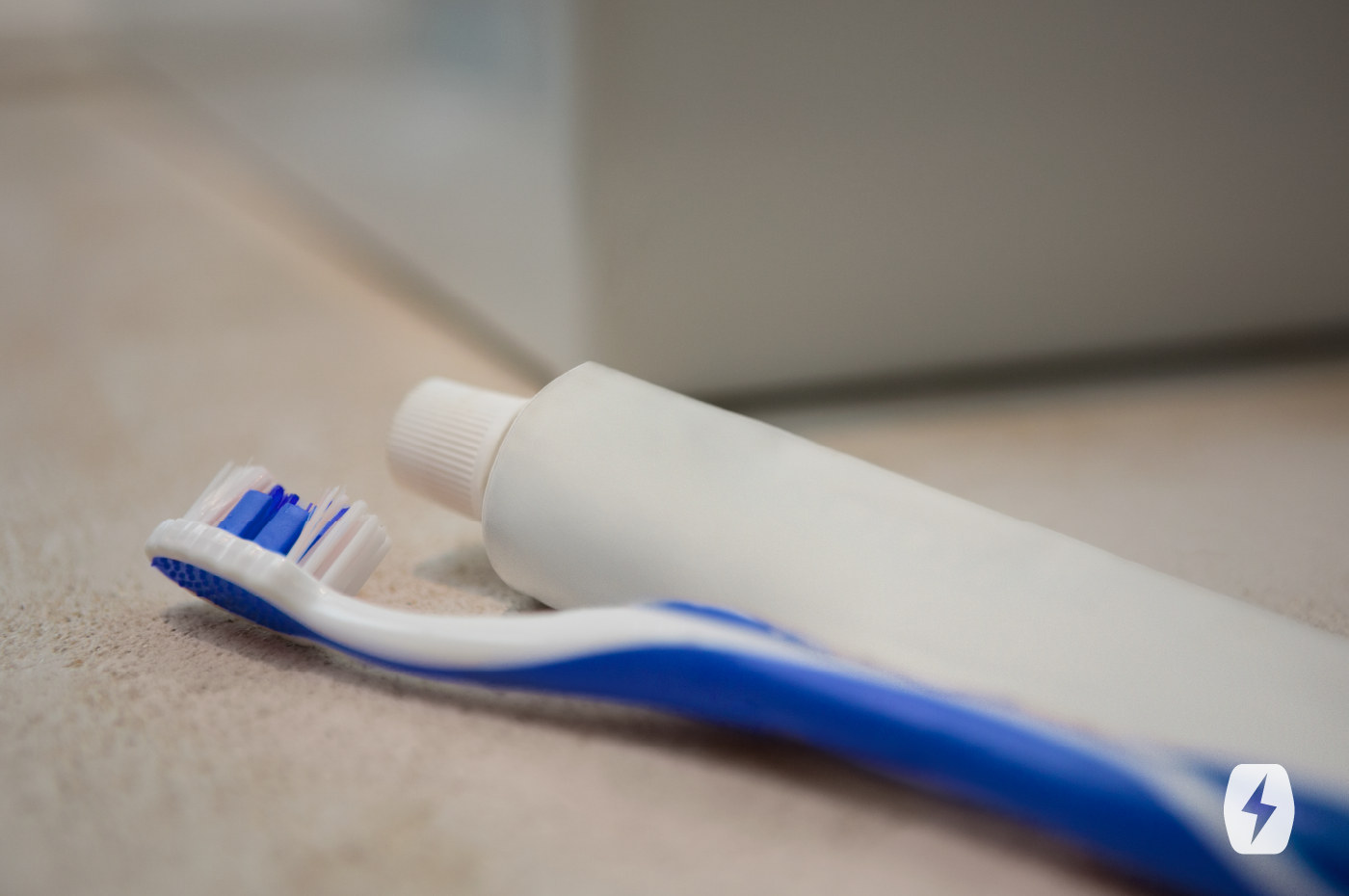 5 Best Ways to Sanitize Your Toothbrush PhoneSoap