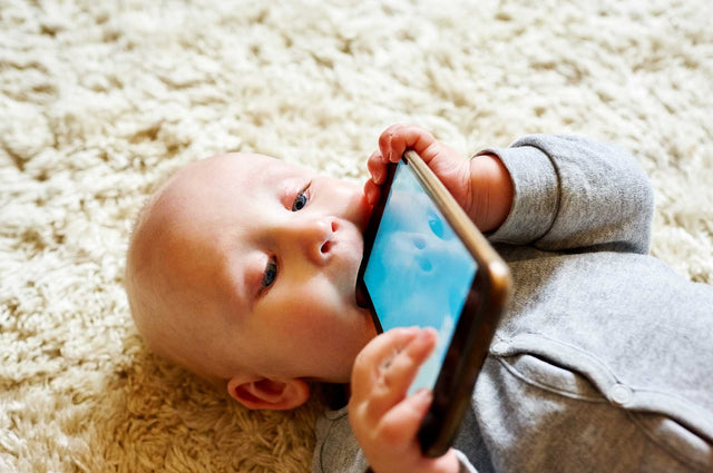 How to Keep a Baby Safe from Germs in the Winter Months