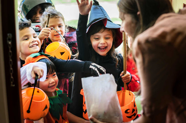5 Trick-or-Treat Safety Tips for 2018