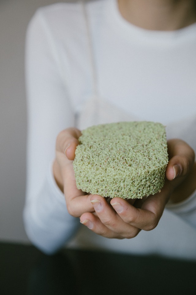 How to Disinfect a Sponge in the Microwave: Sponge Cleaning Basics