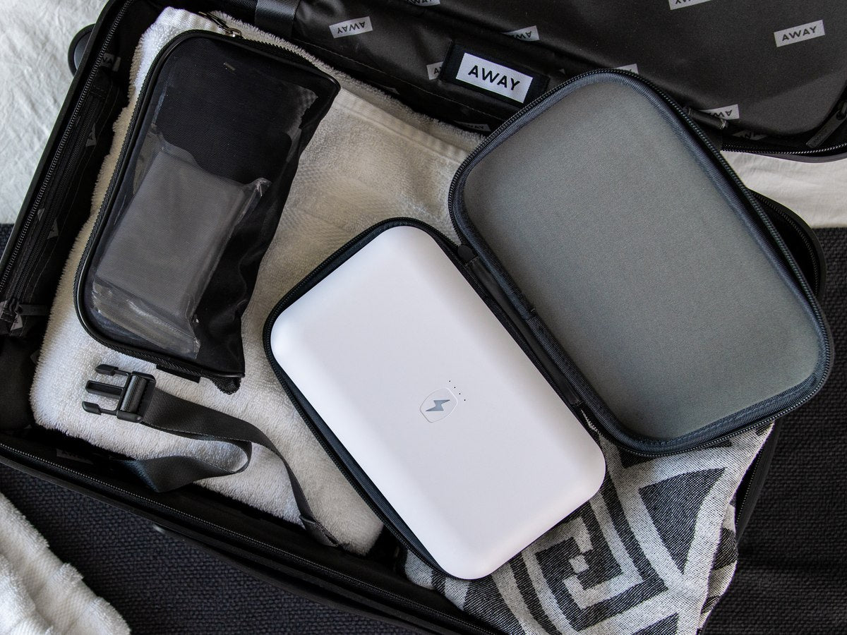 Closed PhoneSoap Go running a cycle on the go